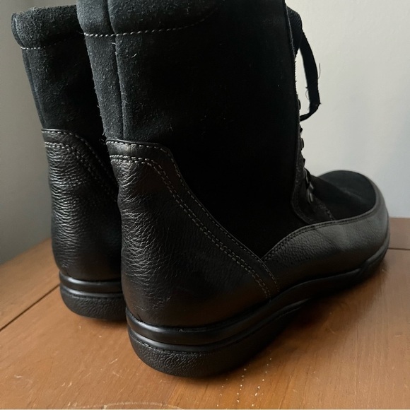 Clarks Women's Kearns Sirena Ankle Boot Black Suede Leather 11 - Picture 6 of 12